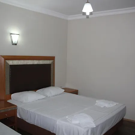 Appart hôtel Herton Apart 3*